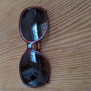 ⭐ Oliver Peoples Alyssa Sunglasses